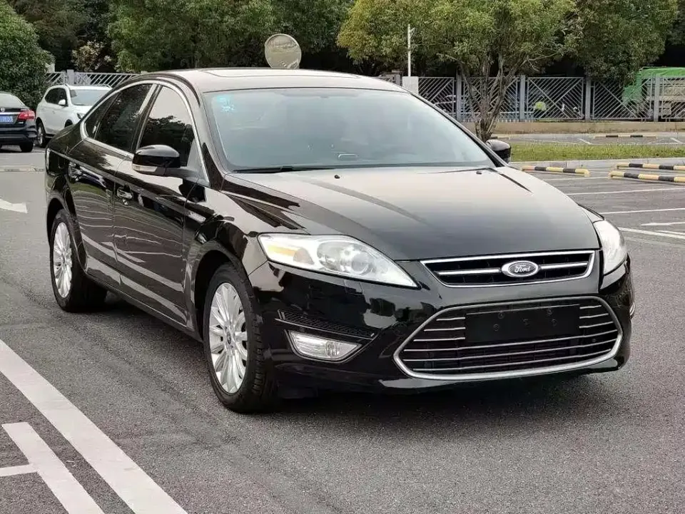 Ford Mondeo Zhisheng