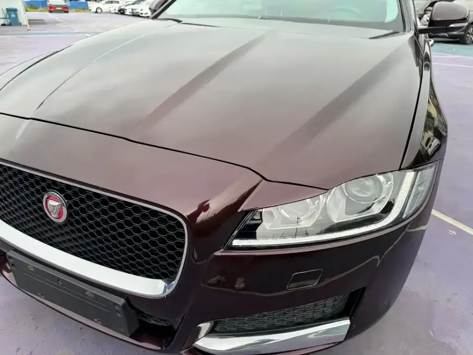 Jaguar XFL