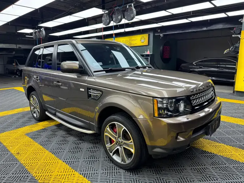 Land Rover Sport