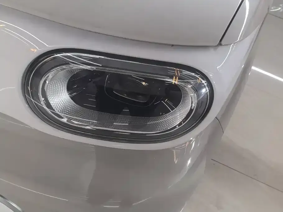 Wuling MINIEV
