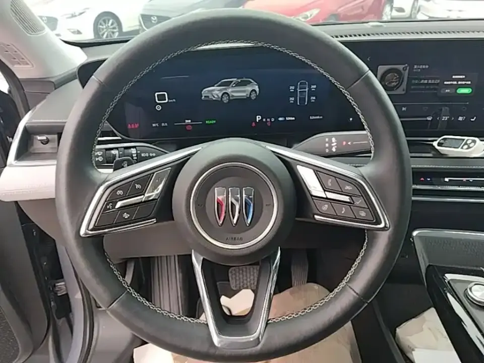 Buick E5