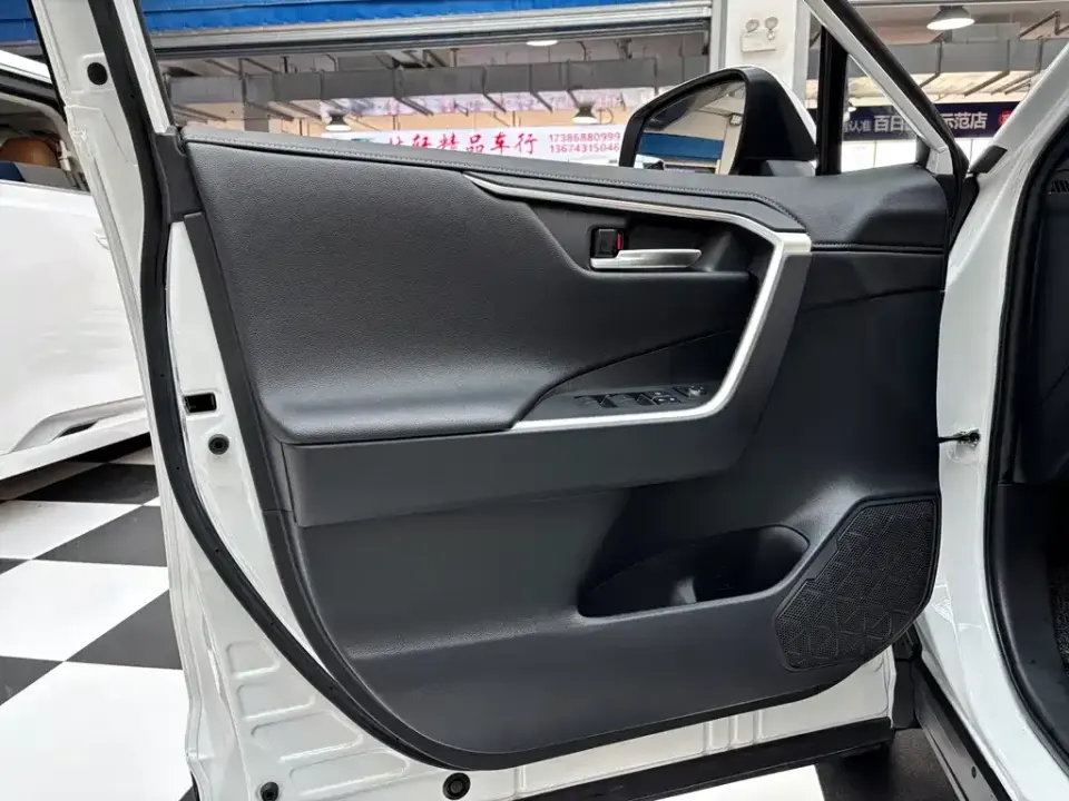 Toyota Wildlander