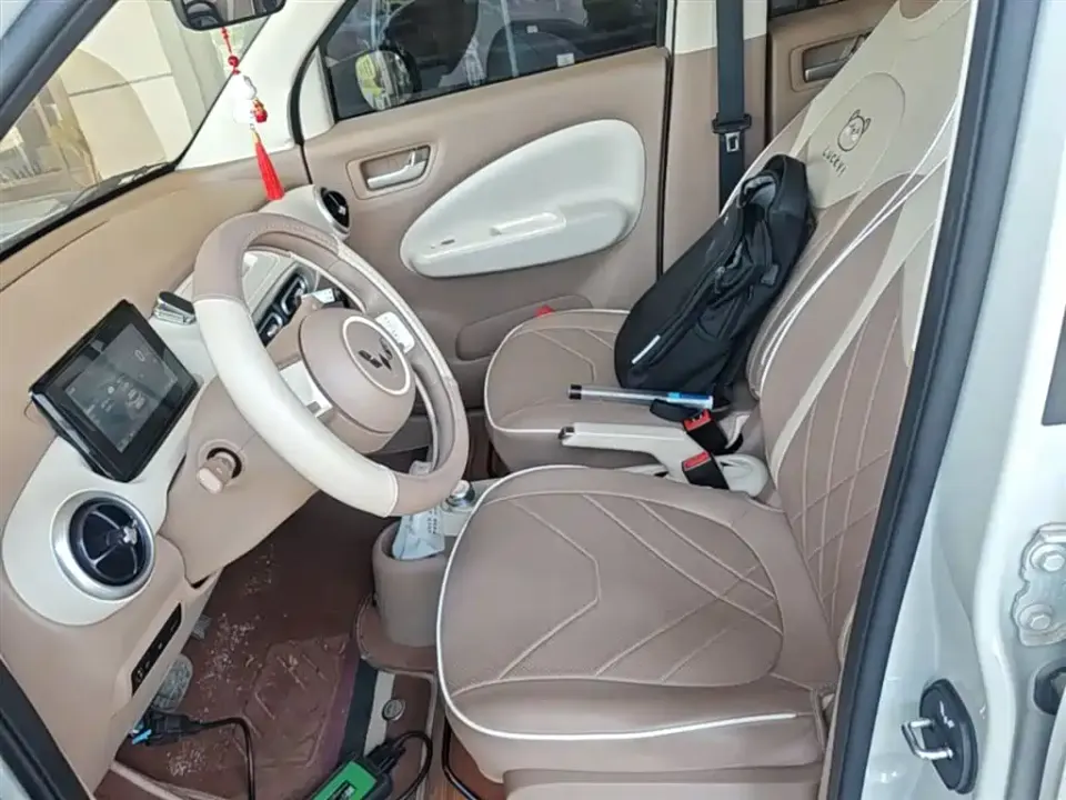 Wuling MINIEV
