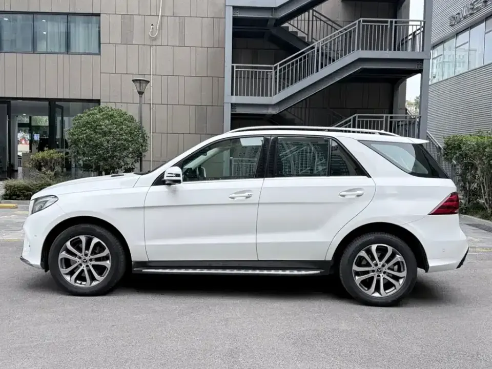 Mercedes-Benz GLE (Import)