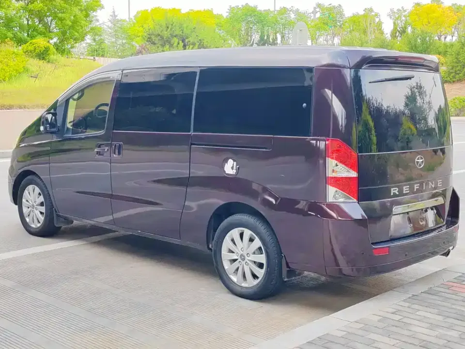 JAC Refine M5