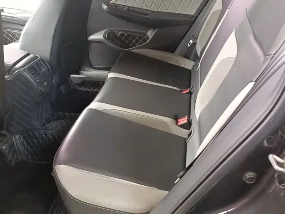 Jetta VS7