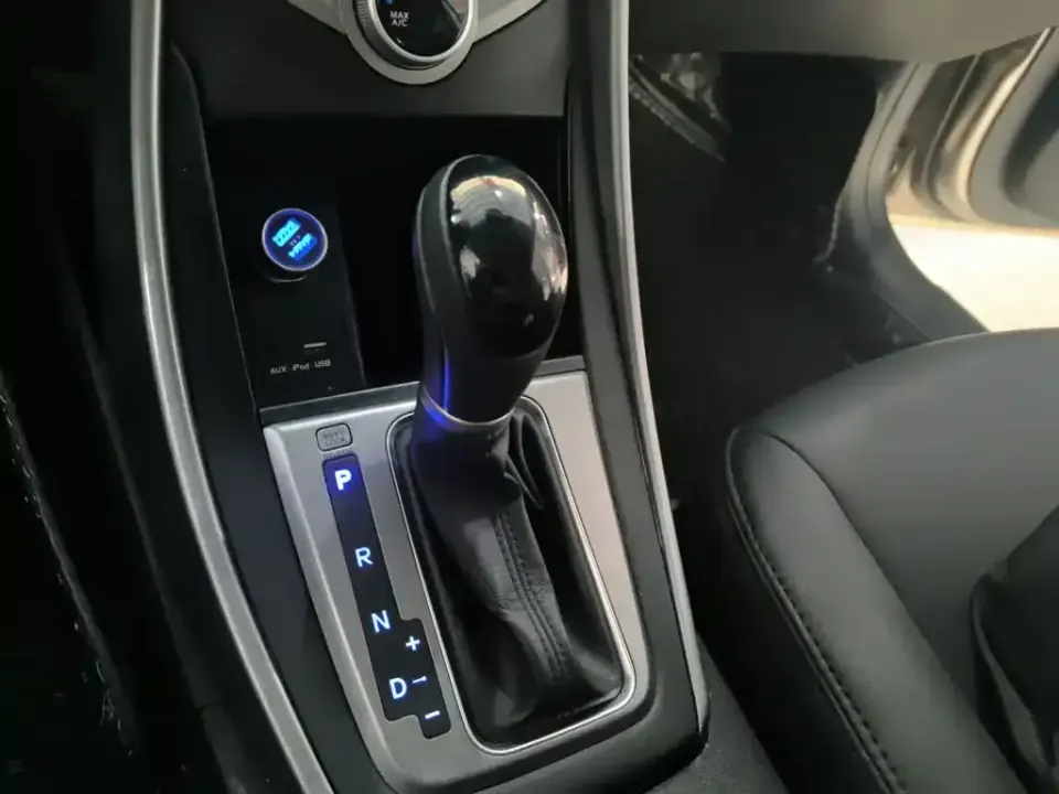Hyundai Elantra Langdong