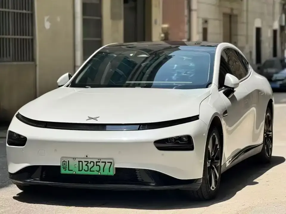 Xpeng P7