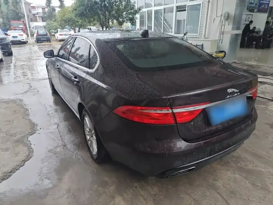 Jaguar XFL