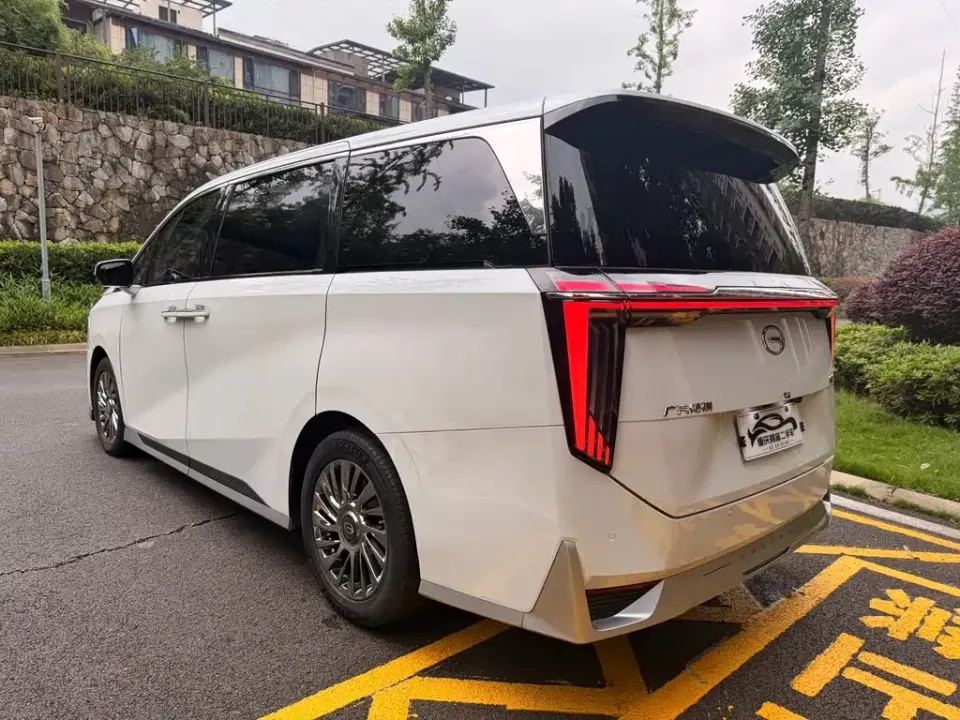 GAC Trumpchi M8