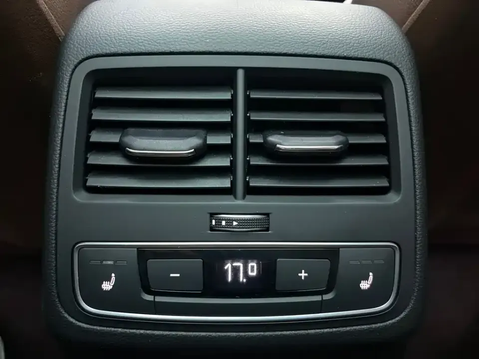 Audi A4 (Import)
