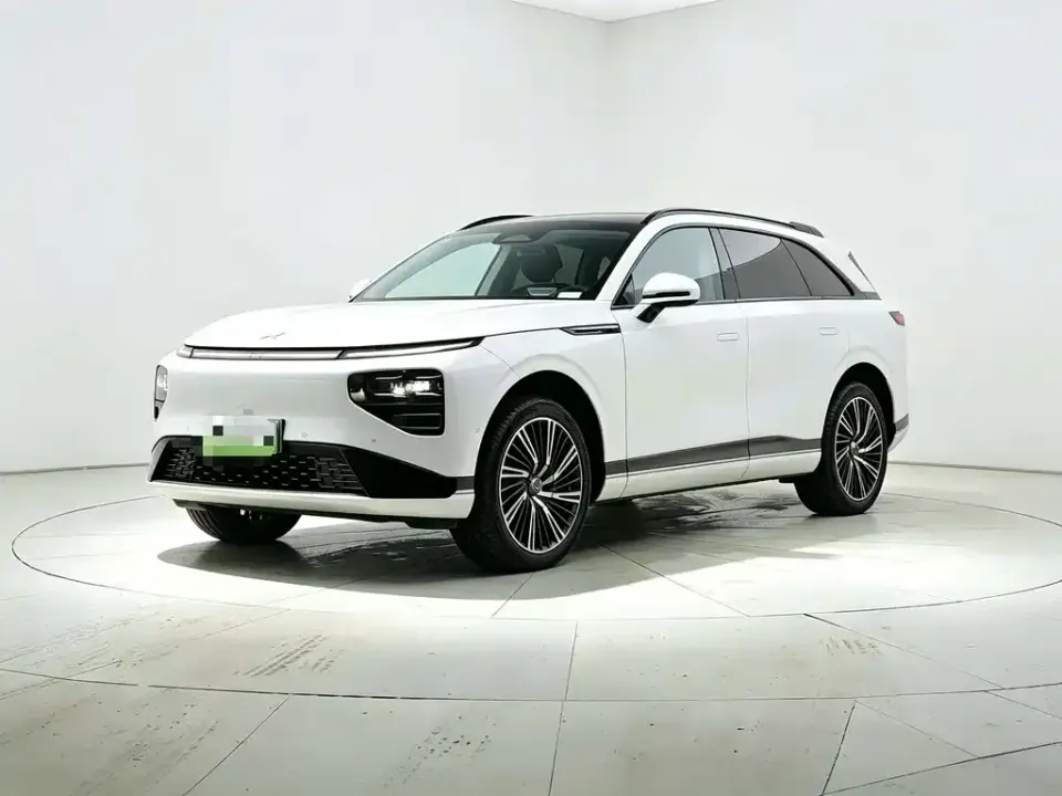 Xpeng G9
