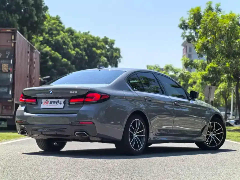 BMW 5 Series (Import)