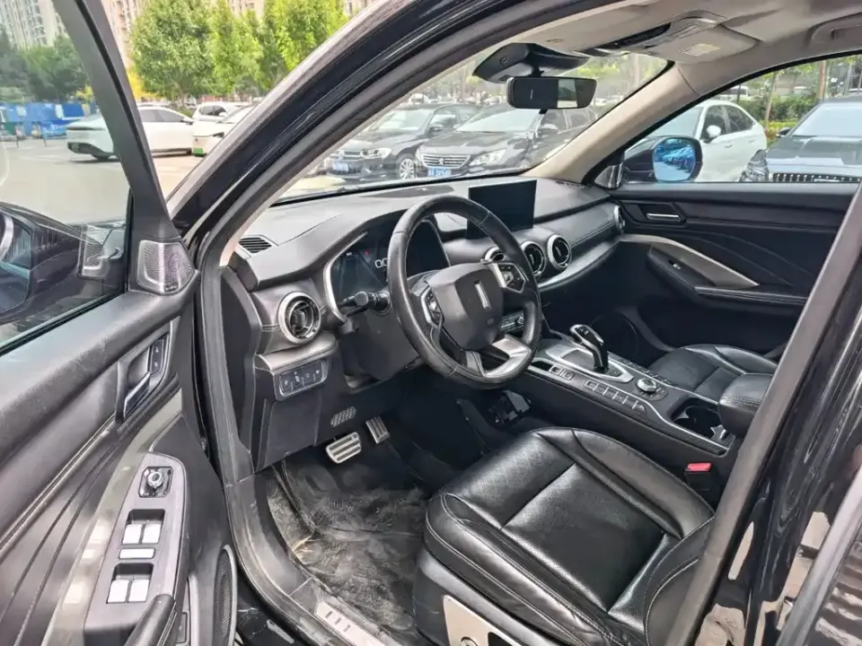 WEY Wey VV6
