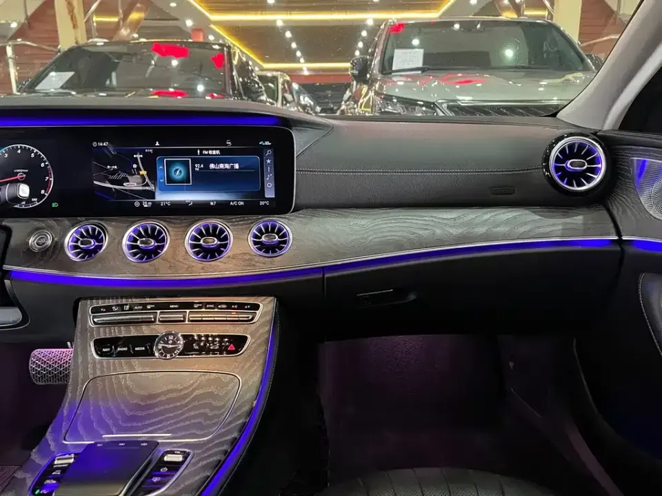 Mercedes-Benz CLS