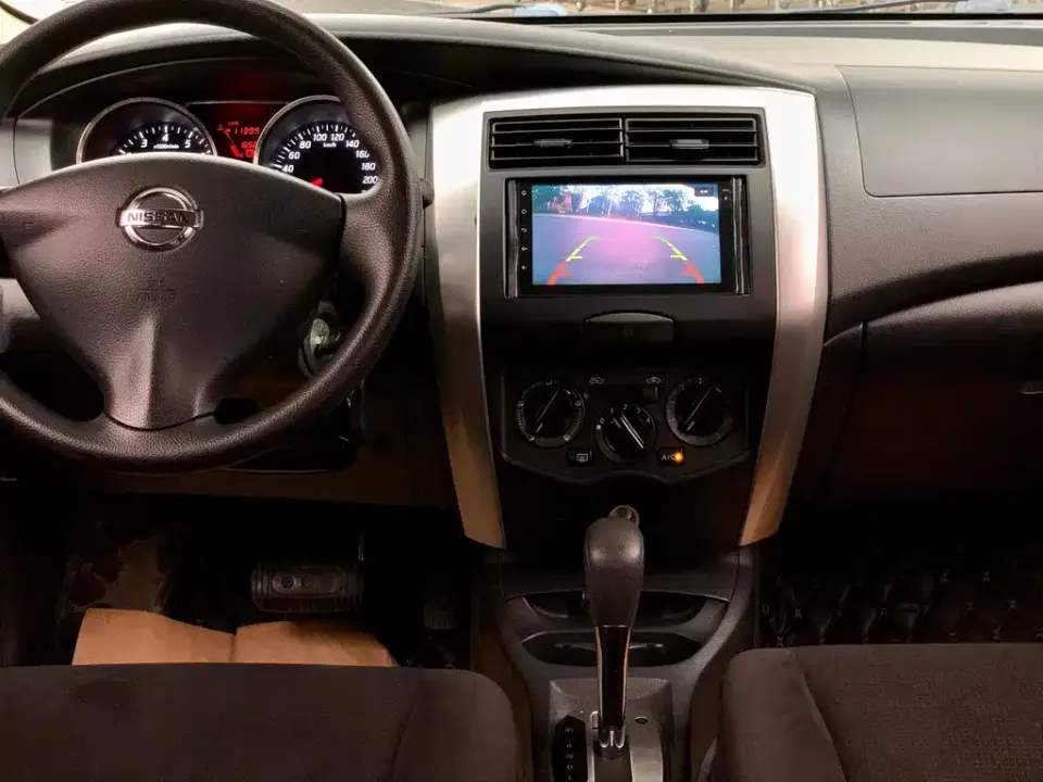 Nissan Livina