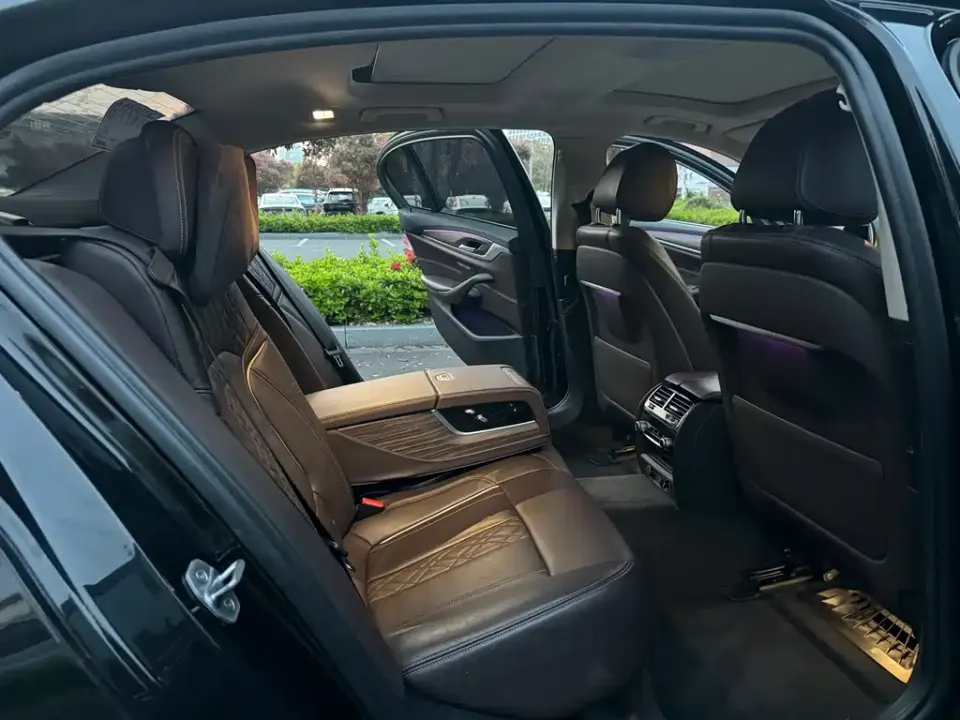 BMW 5 Series New Energy