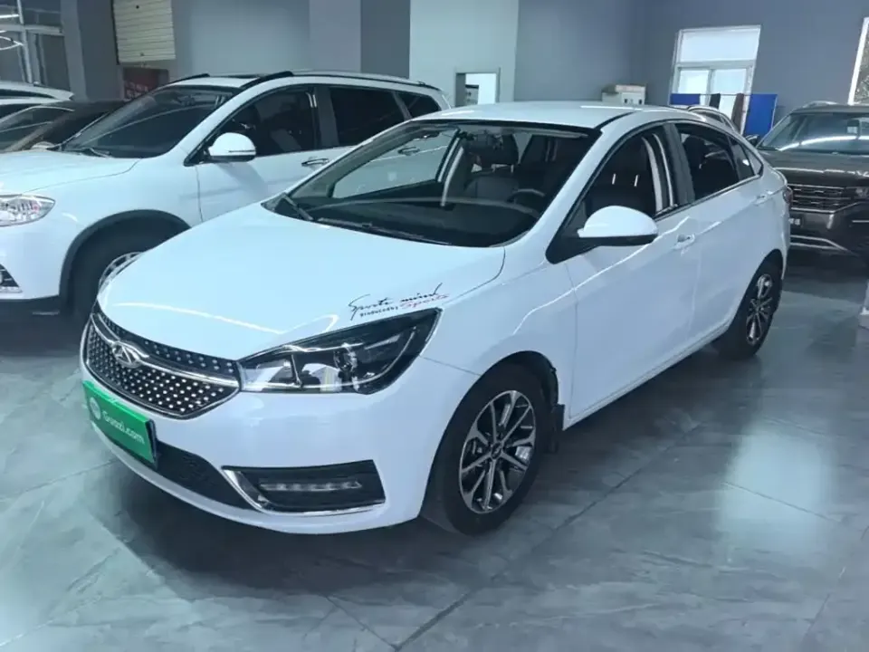 Chery Arrizo 5