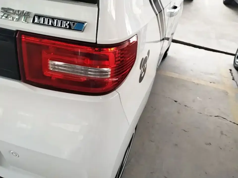 Wuling MINIEV