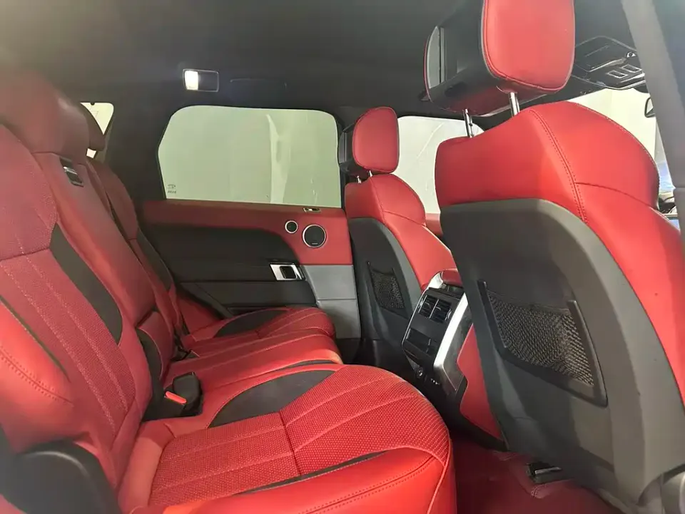 Land Rover Sport