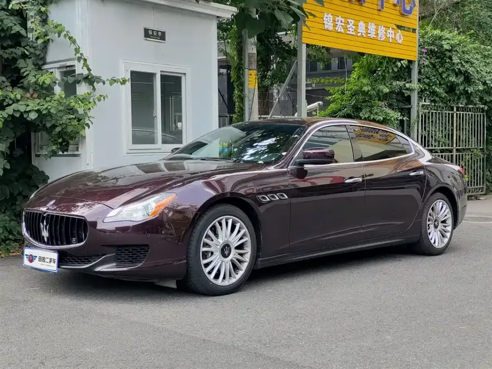 Maserati Quattroporte