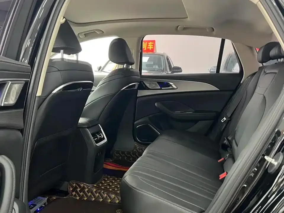 Hongqi Hongqi H5