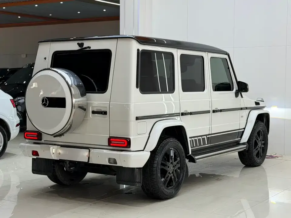 Mercedes-Benz G-Class