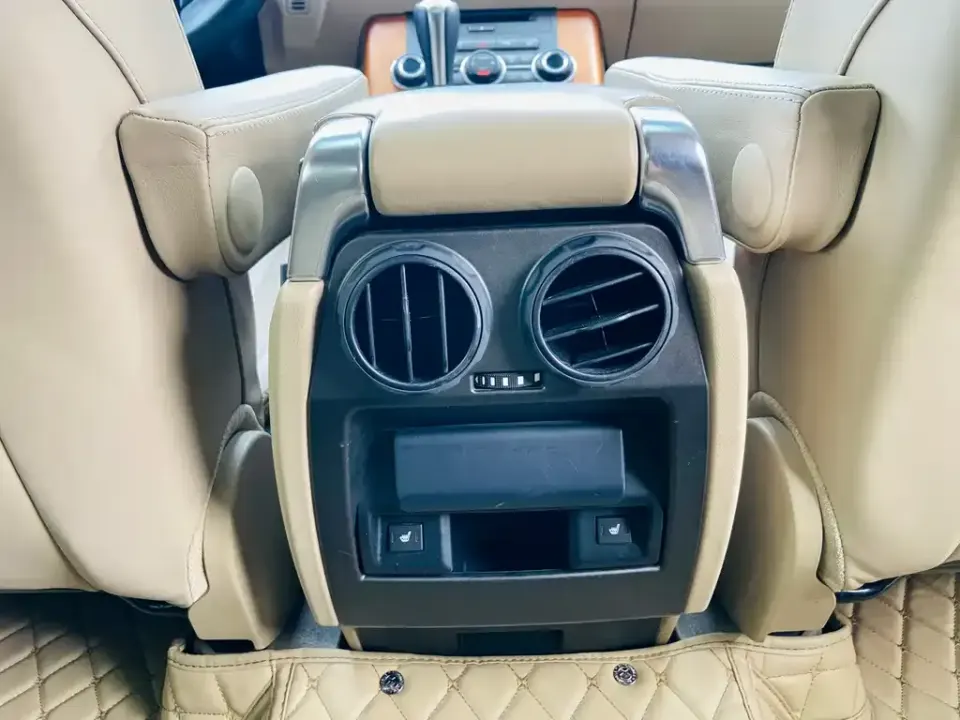 Land Rover Sport