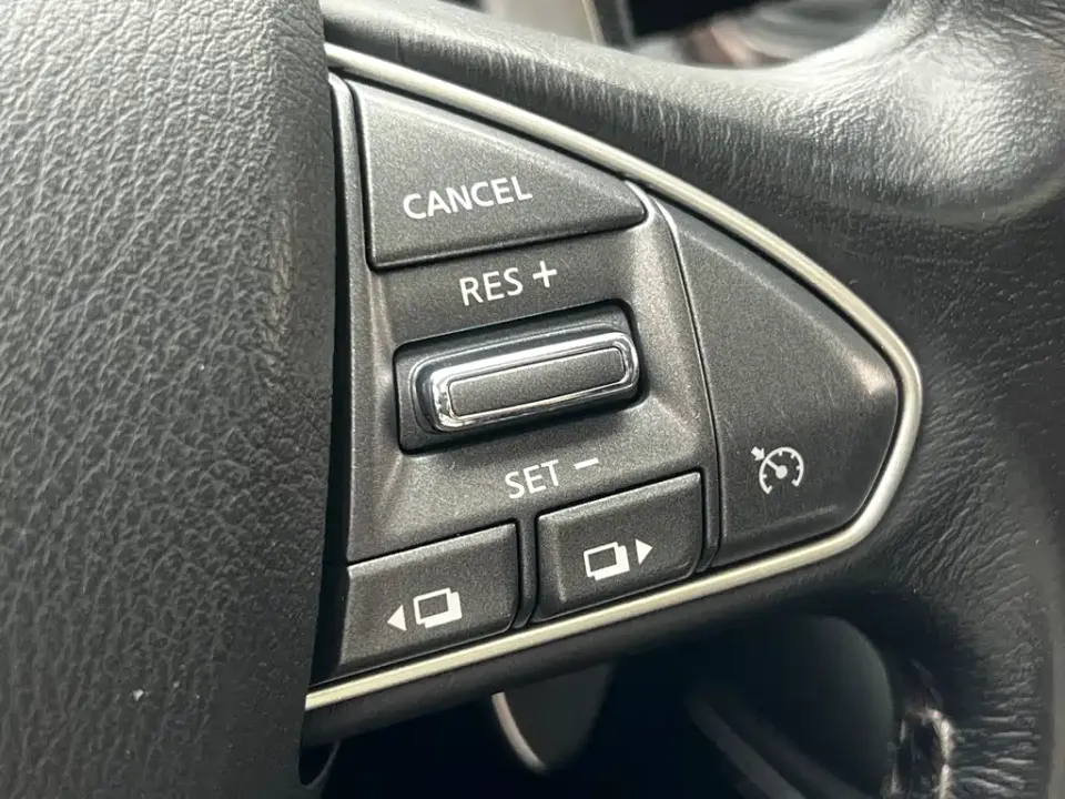 Infiniti Q50L