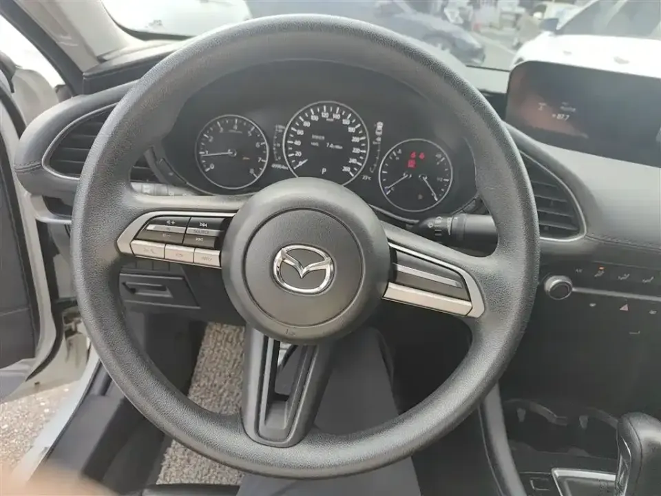 Mazda 3 Axela