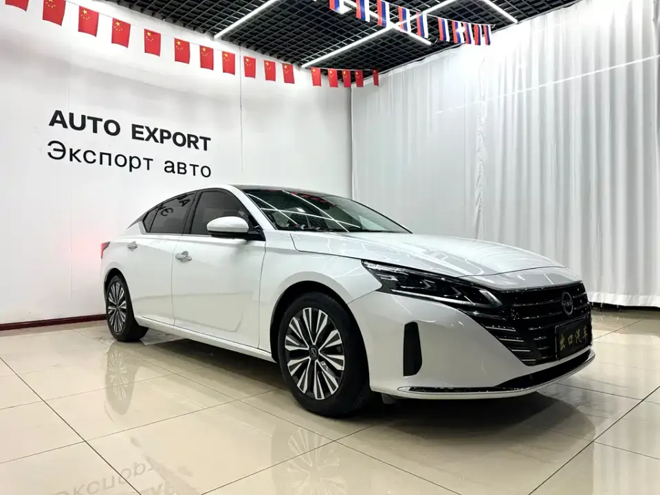 Nissan Teana