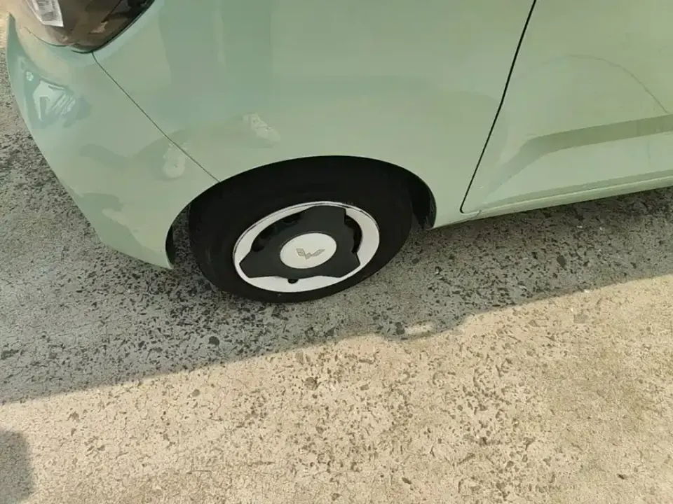 Wuling MINIEV