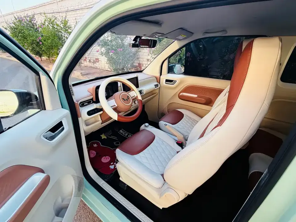 Wuling MINIEV