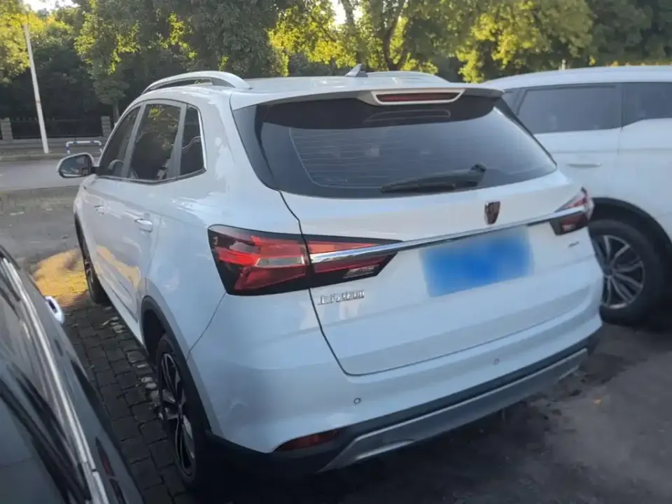 Roewe RX3