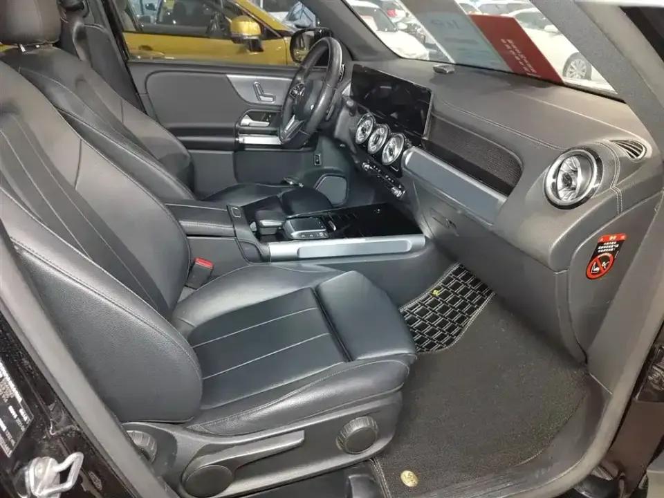 Mercedes-Benz GLB
