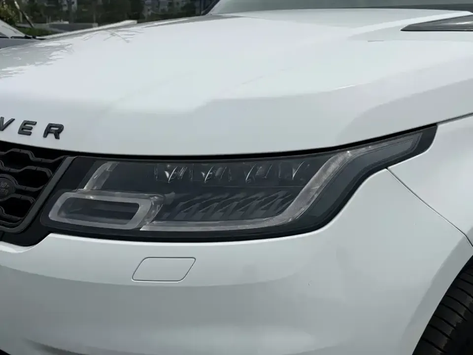 Land Rover Sport