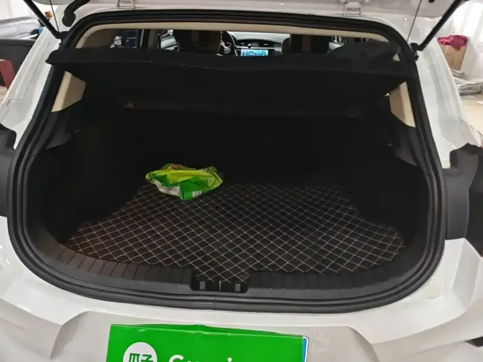 Geely Emgrand GS