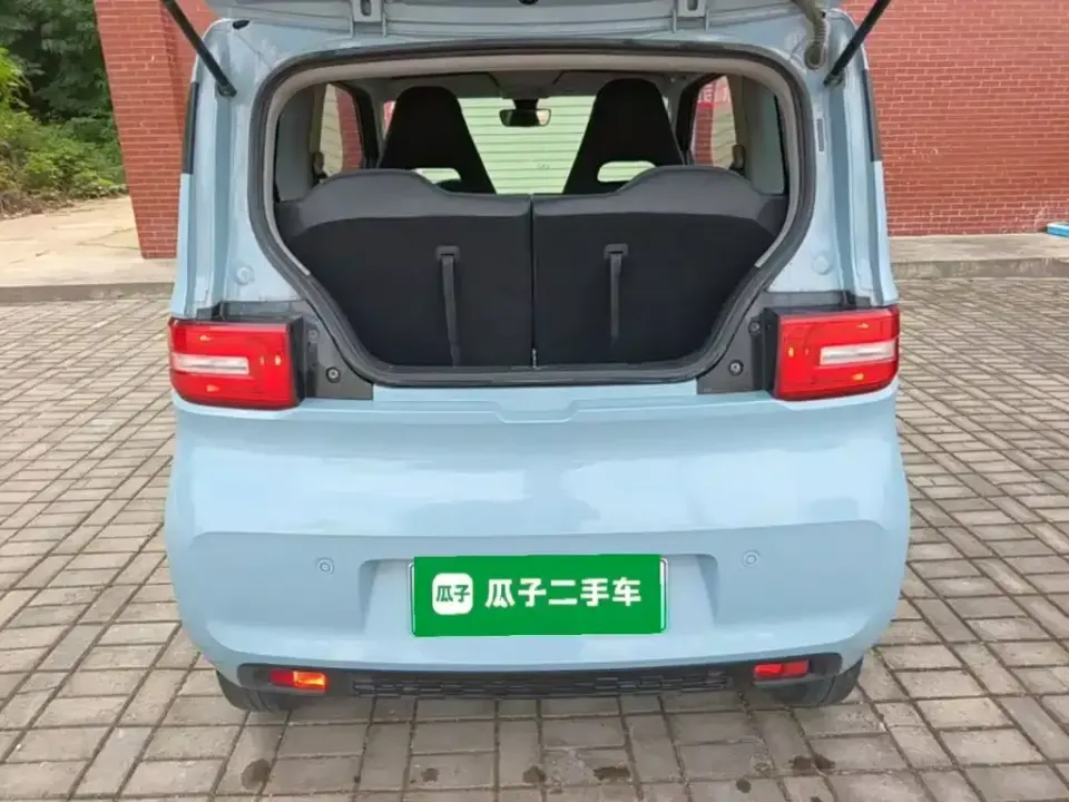 Wuling MINIEV