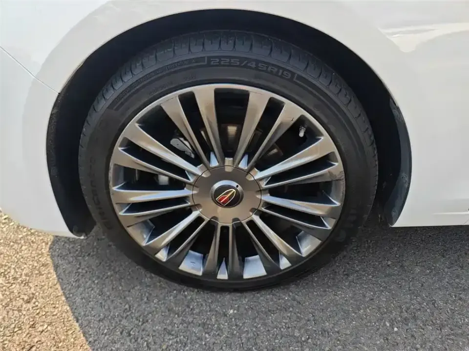 Hongqi Hongqi H5