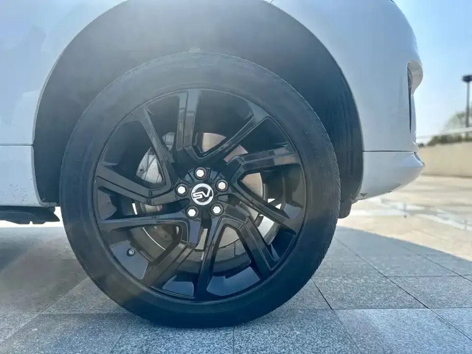 Land Rover Sport