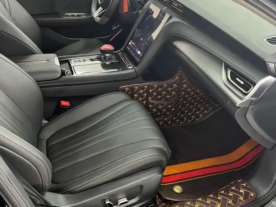 Hongqi Hongqi H5