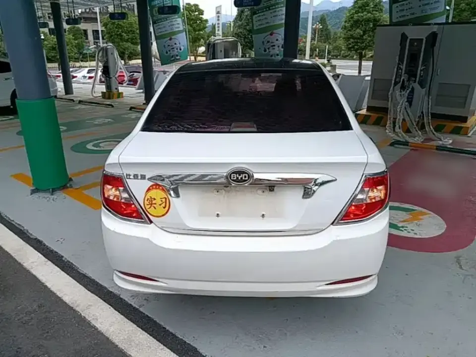BYD F3