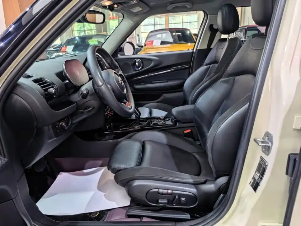 MINI Mini Clubman