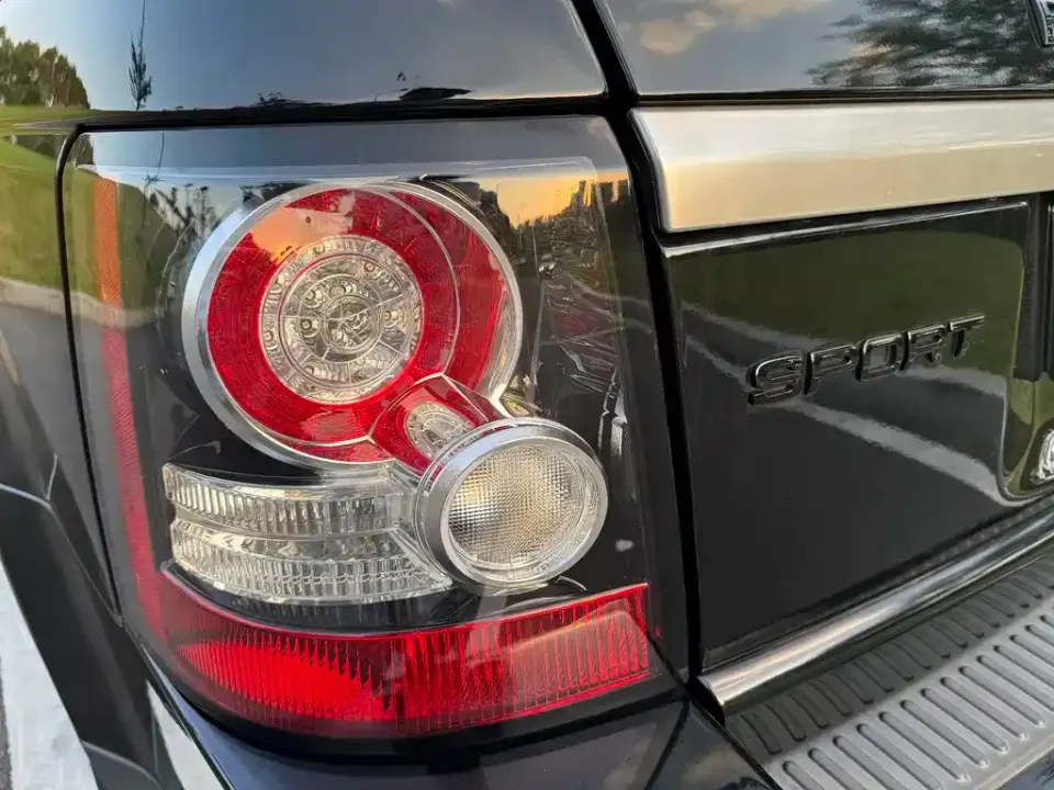Land Rover Sport