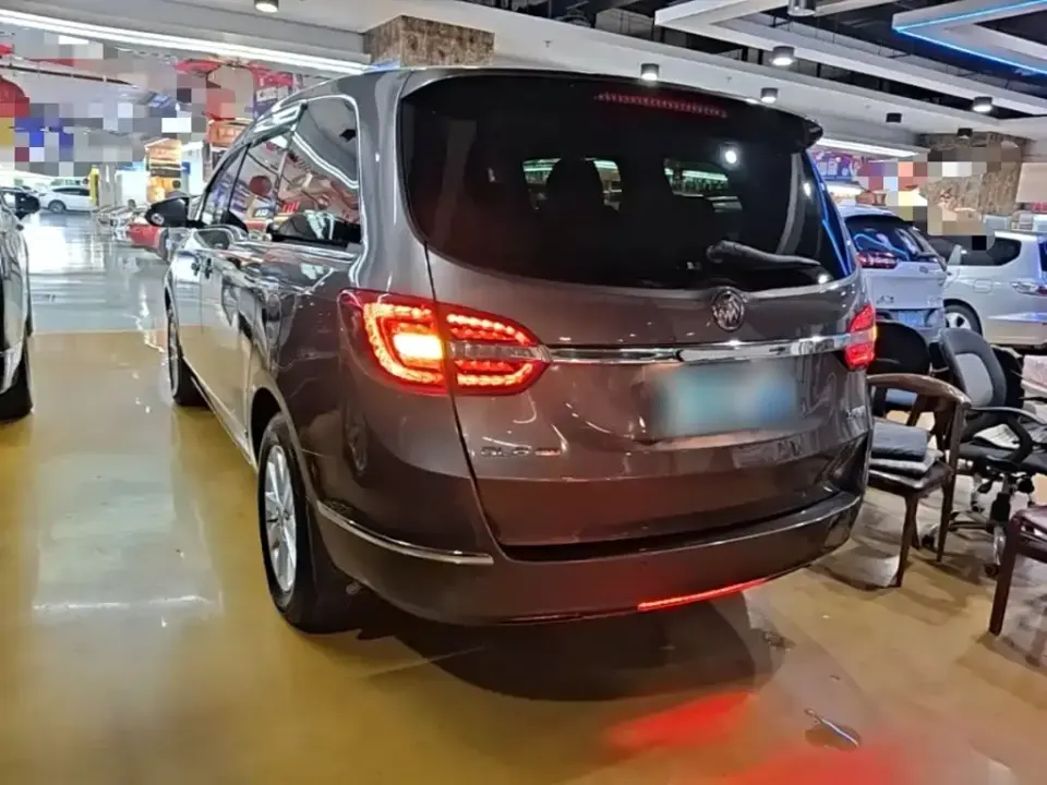 Buick GL8
