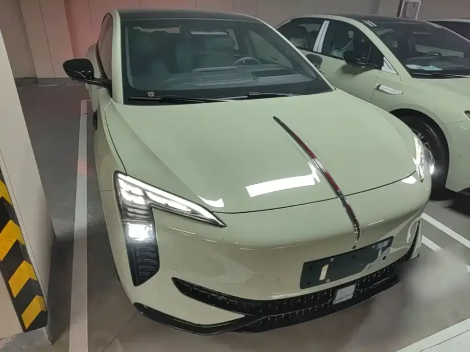 Hongqi Hongqi EH7