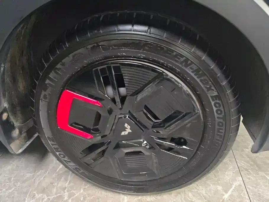 Wuling MINIEV