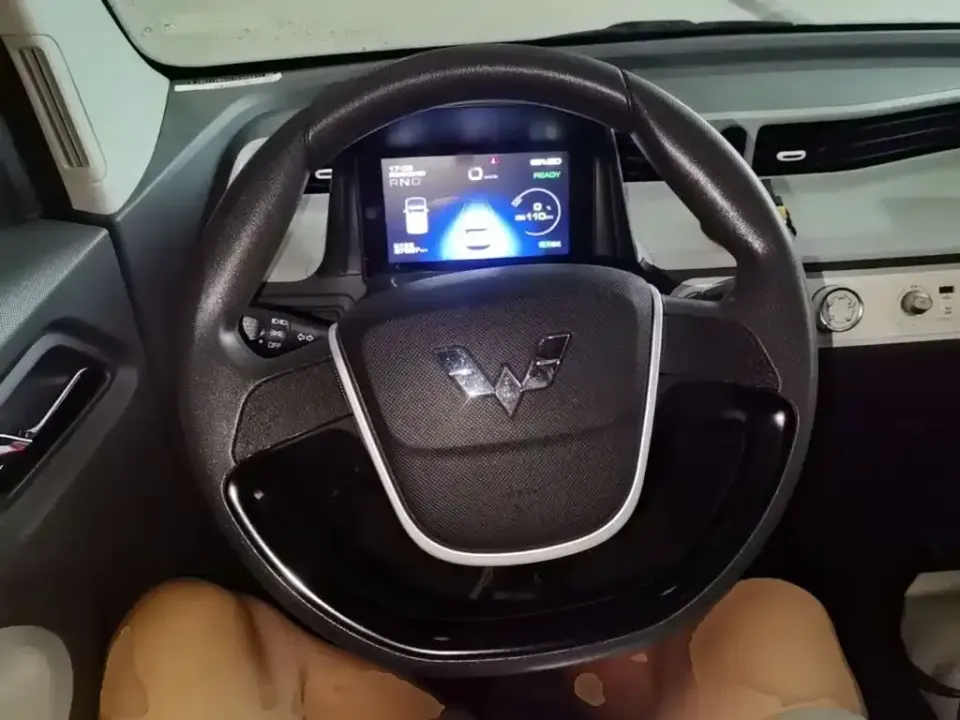 Wuling MINIEV