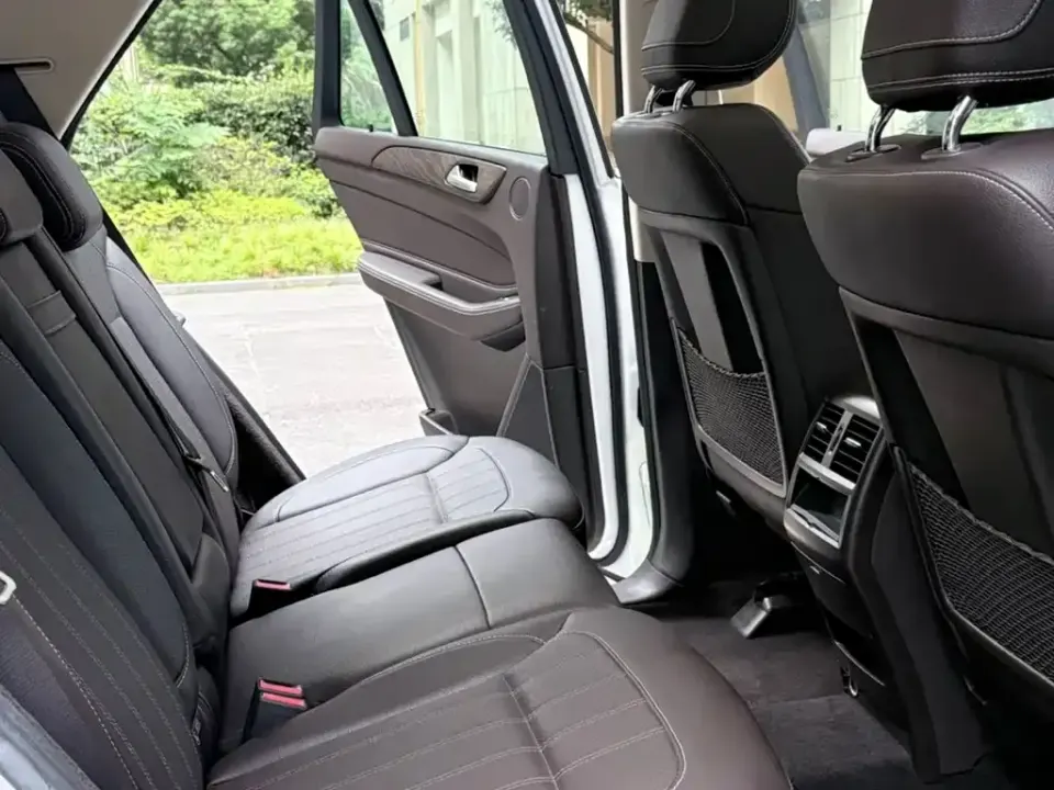 Mercedes-Benz GLE (Import)