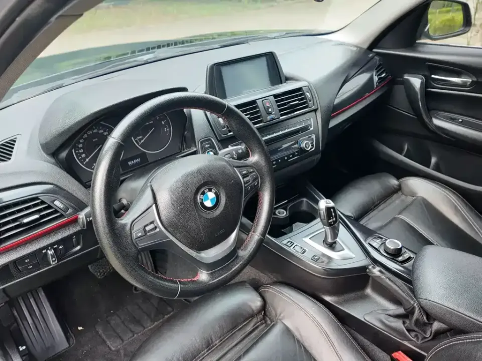 BMW 1 Series (Import)